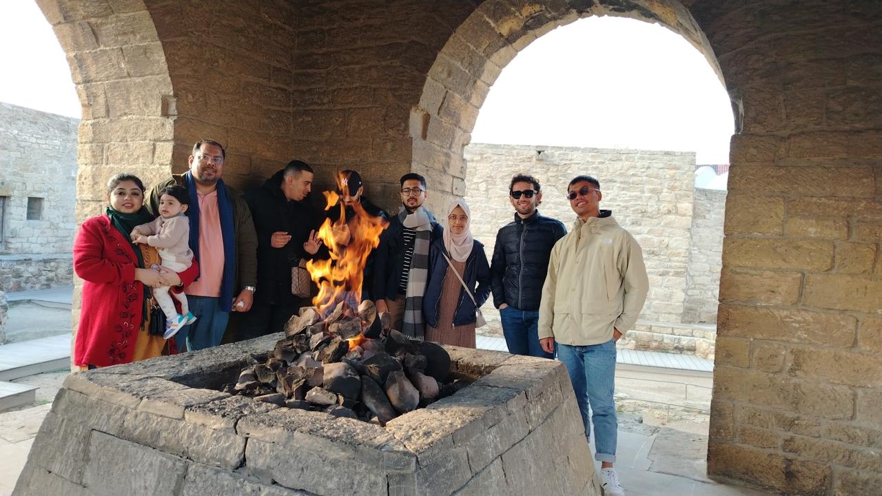 Ateshgah Fire Temple & Yanar Dag Tour