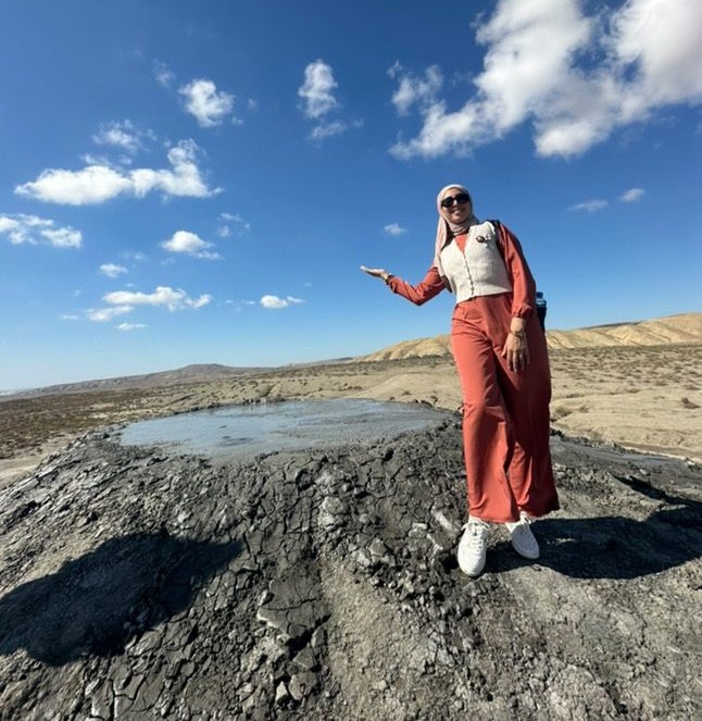 Mud Volcanoes & Gobustan Tour