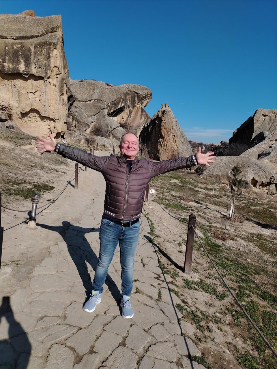 Mud Volcanoes & Gobustan Tour